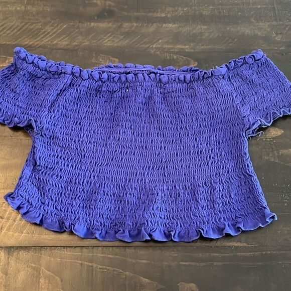 Blue/purple top  - Picture 2 of 2